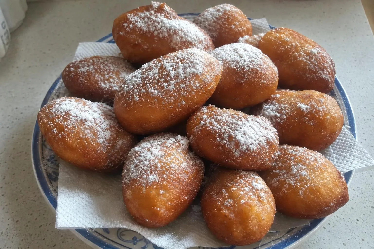 Пончики в ложке
